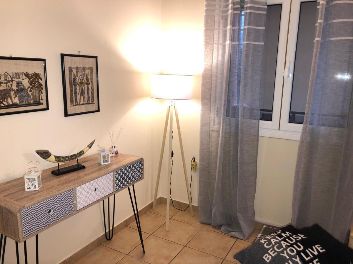 D&C Apartment Kontokali Eksteriør bilde