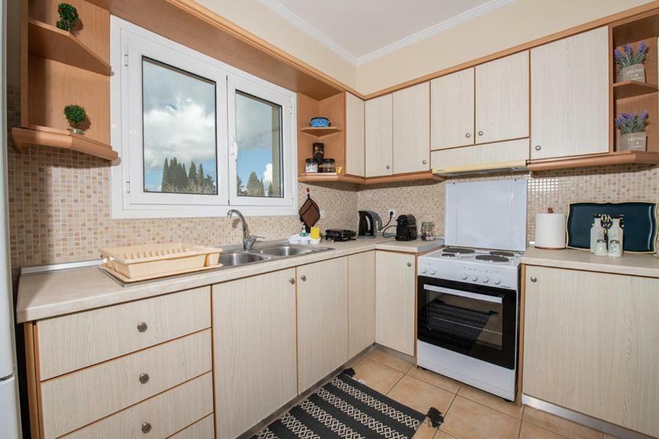 D&C Apartment Kontokali Eksteriør bilde