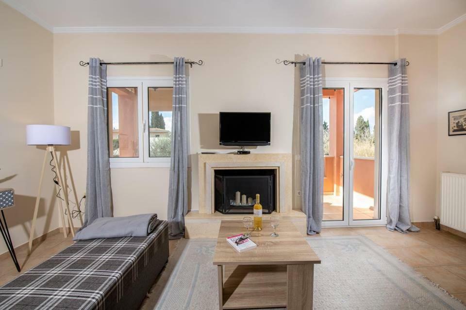 D&C Apartment Kontokali Eksteriør bilde
